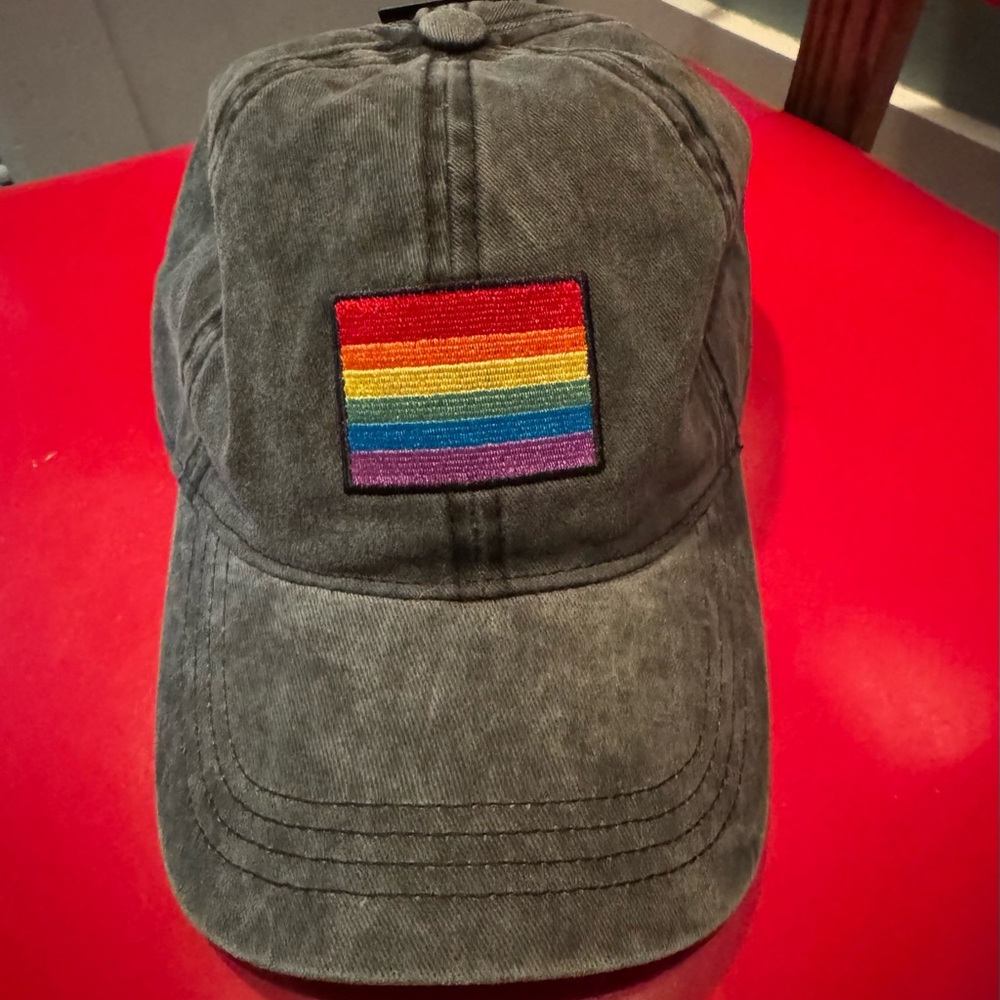 NWT Pride Flag Baseball Cap, David & Young